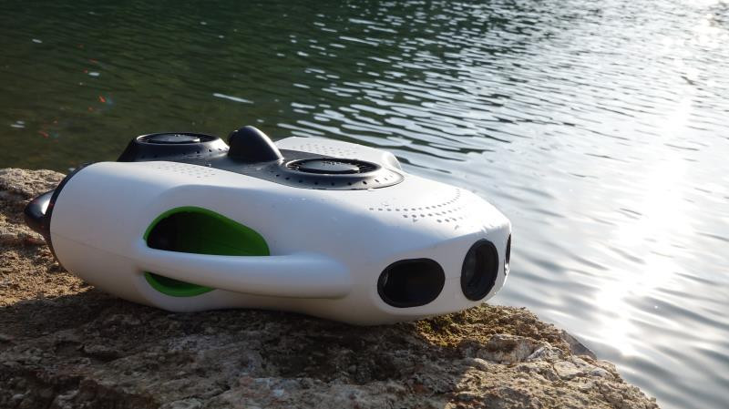 约肯机器人推出BW Space Pro 为全球首款具有变焦拍摄功能的水下无人机